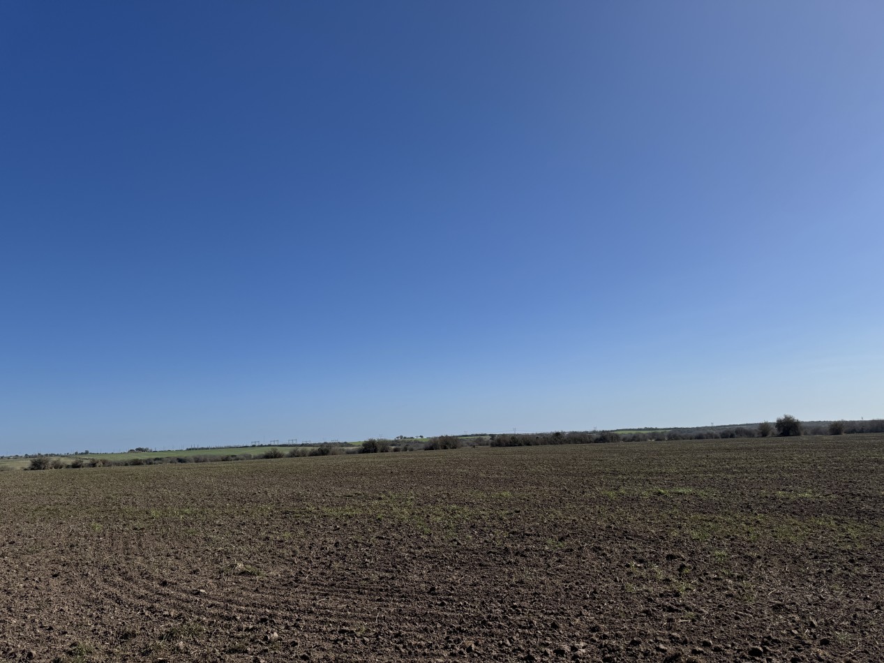VENDO CAMPO 10 HAS ZONA ACCESO NORTE