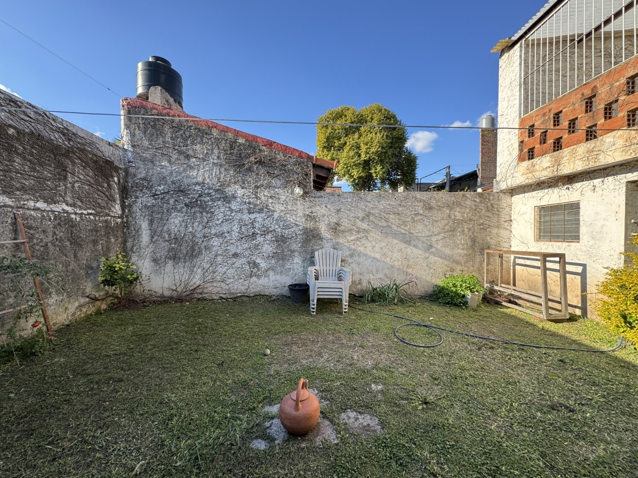 SE VENDE CASA ZONA RACEDO Y AV. DE LAS AMERICAS