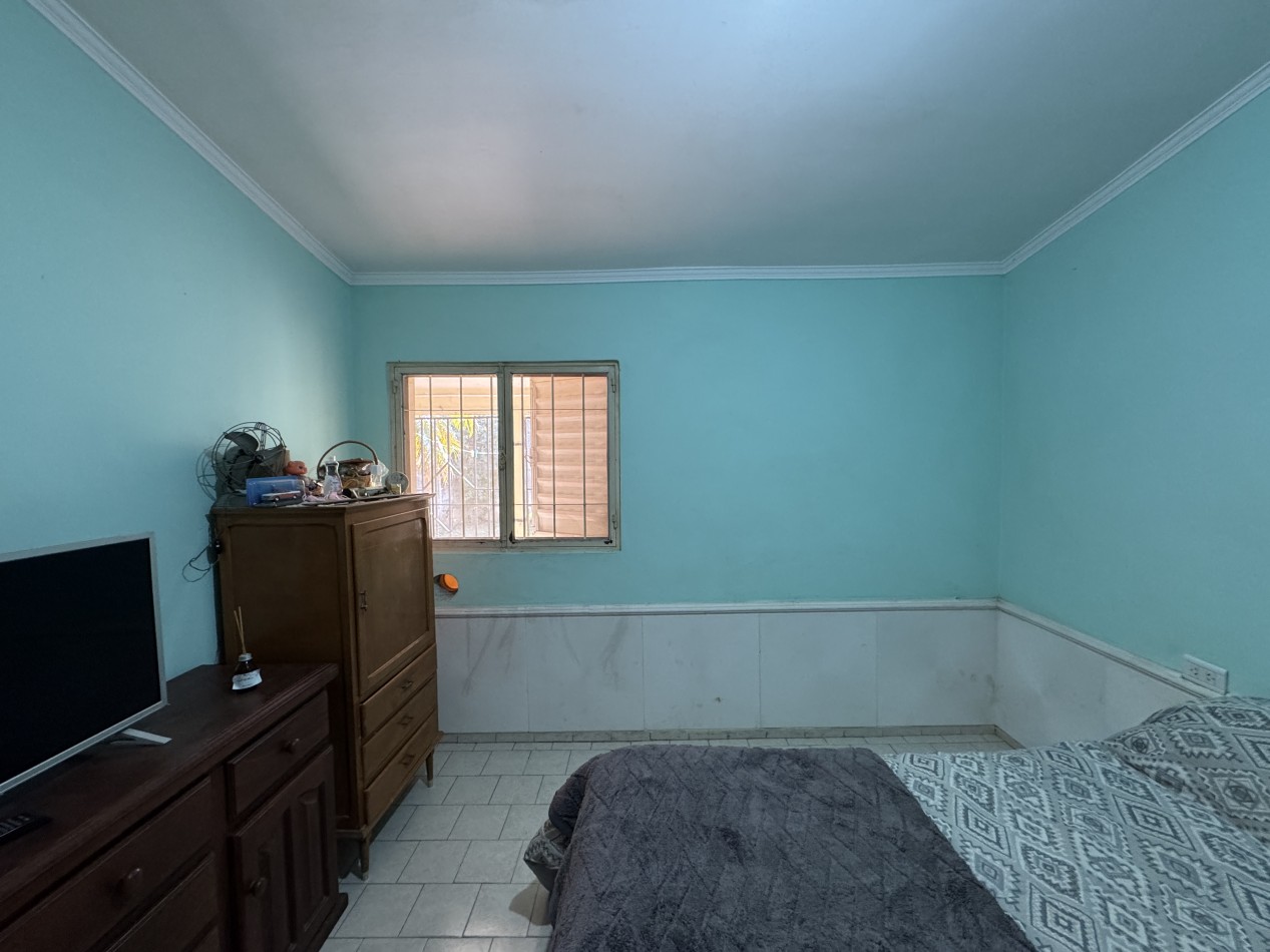 SE VENDE CASA ZONA RACEDO Y AV. DE LAS AMERICAS