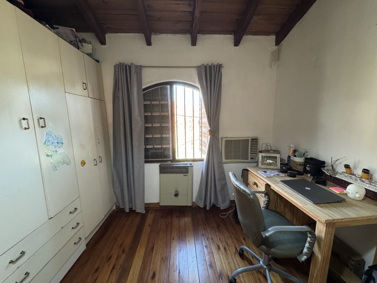 SE VENDE CASA ZONA RACEDO Y AV. DE LAS AMERICAS