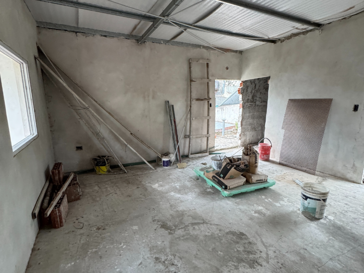 SE VENDE CASA ZONA GARRIGO Y MIGUEL DAVID
