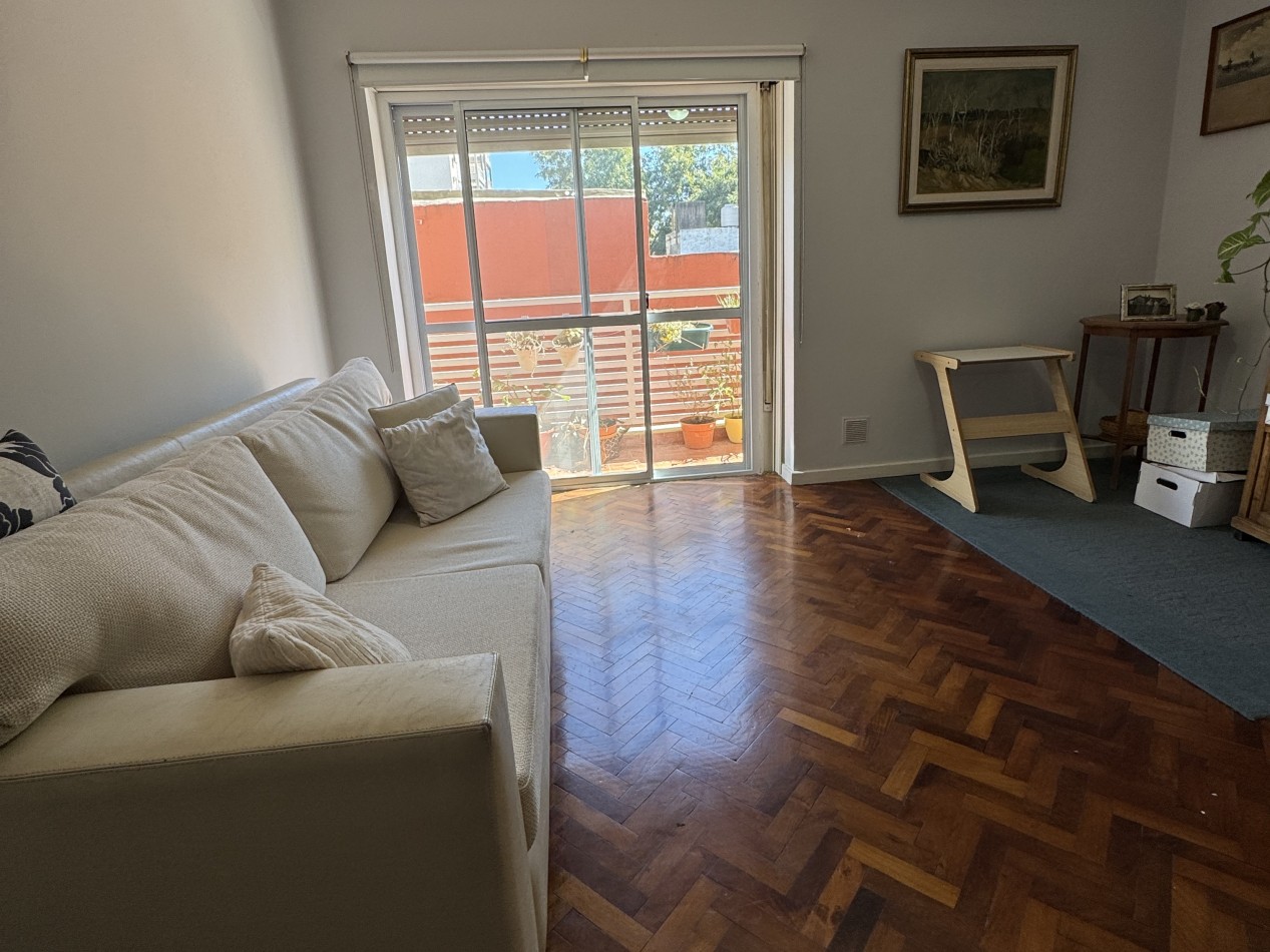 VENTA DPTO 2 DORM. CON COCHERA CALLE BUENOS AIRES