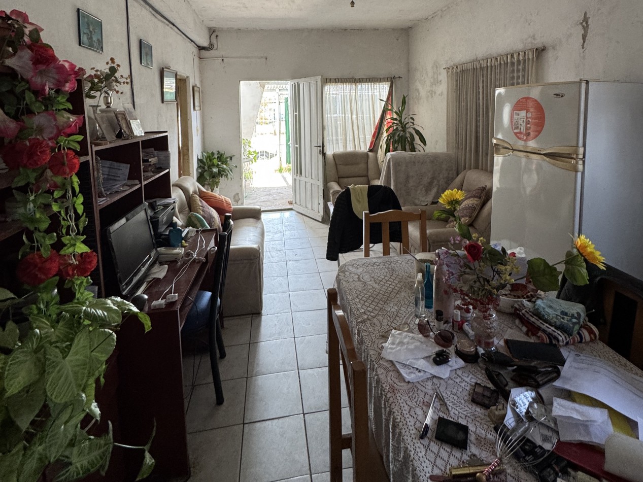 VENTA - CASA A RECICLAR APTA CREDITO A METROS DE BLAS PARERA
