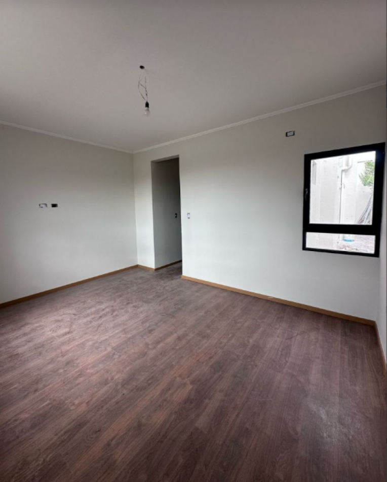 ALQUILER - CASA A ESTRENAR EN ZONA PARQUE