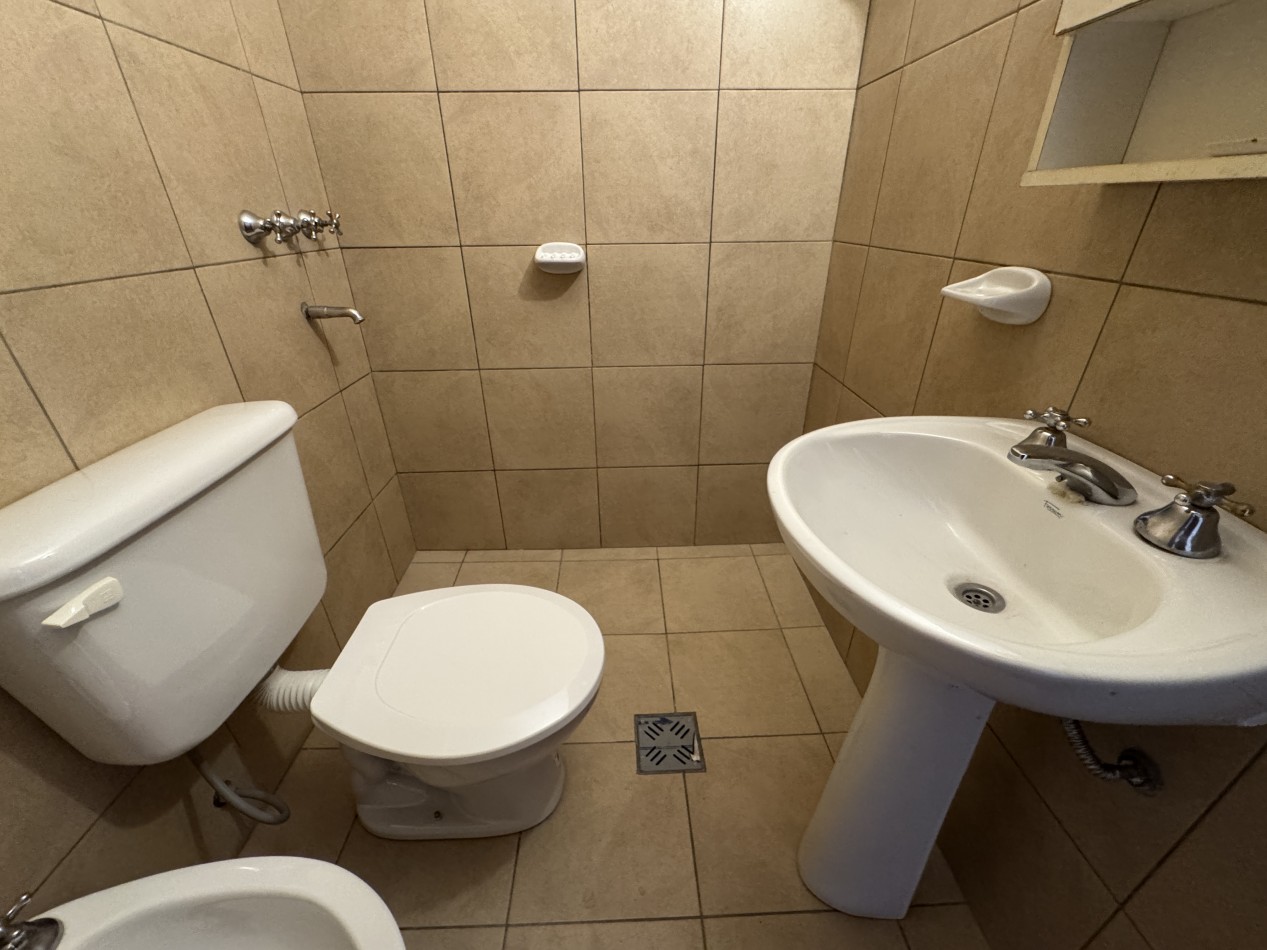 ALQUILER - DEPARTAMENTO SOBRE AV. DON BOSCO