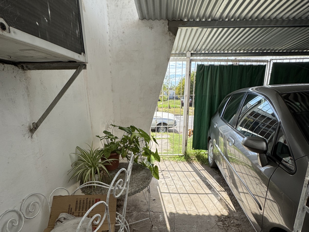 VENTA - CASA A REACONDICIONAR A METROS DE BLAS PARERA