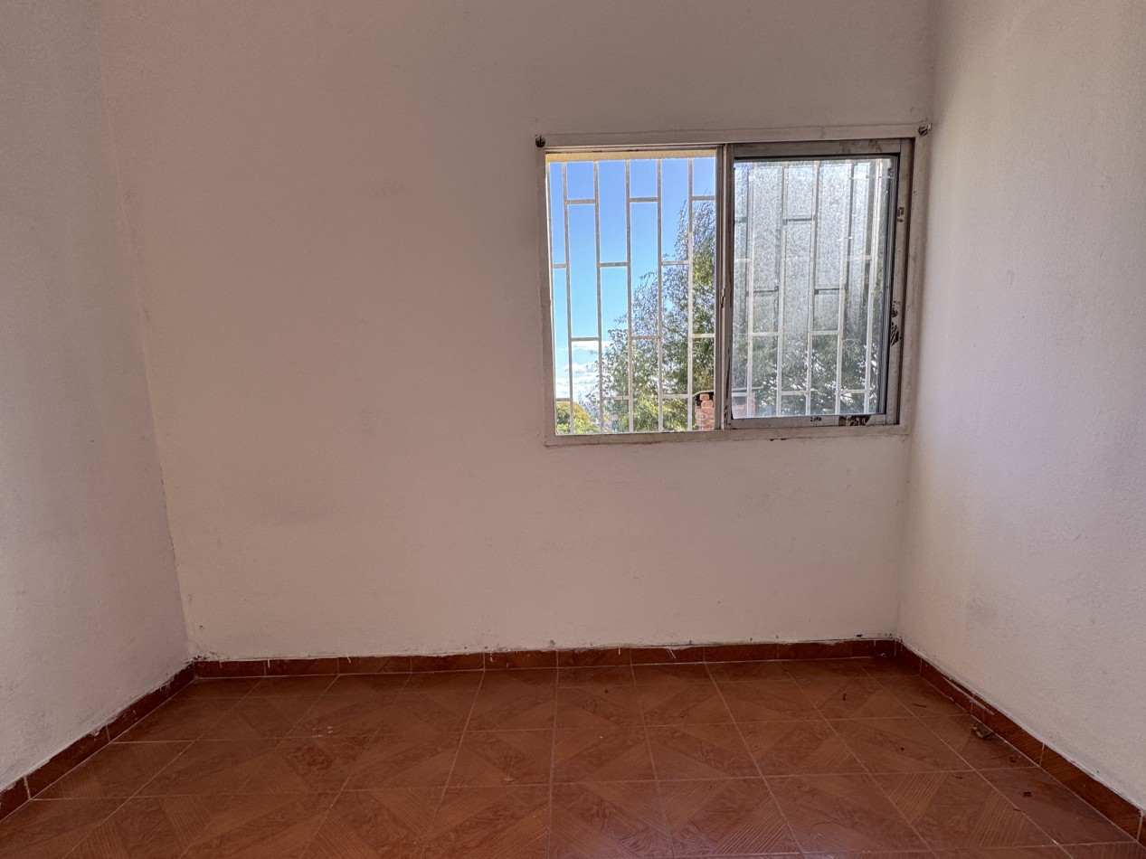 SE VENDE CASA ZONA ALTE. BROWN Y MANUEL CRESPO