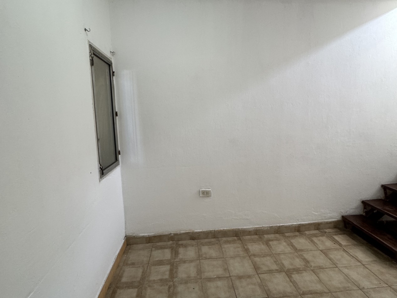 SE VENDE CASA ZONA ALTE. BROWN Y MANUEL CRESPO