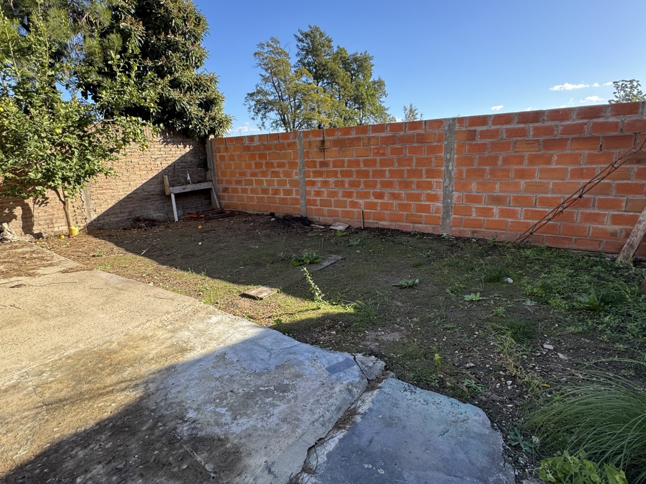 SE VENDE CASA ZONA ALTE. BROWN Y MANUEL CRESPO