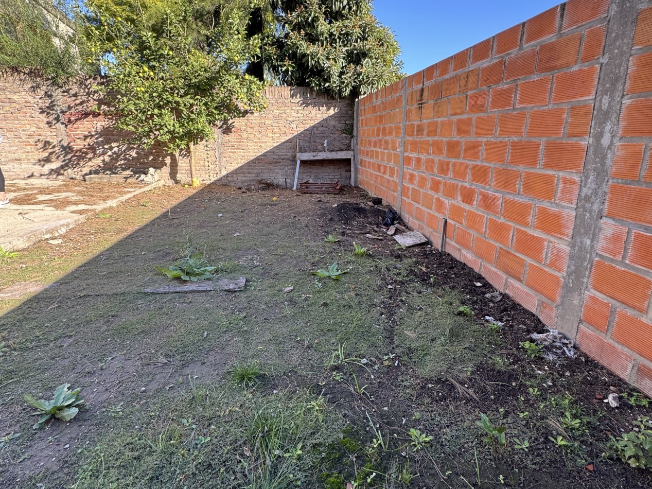 SE VENDE CASA ZONA ALTE. BROWN Y MANUEL CRESPO