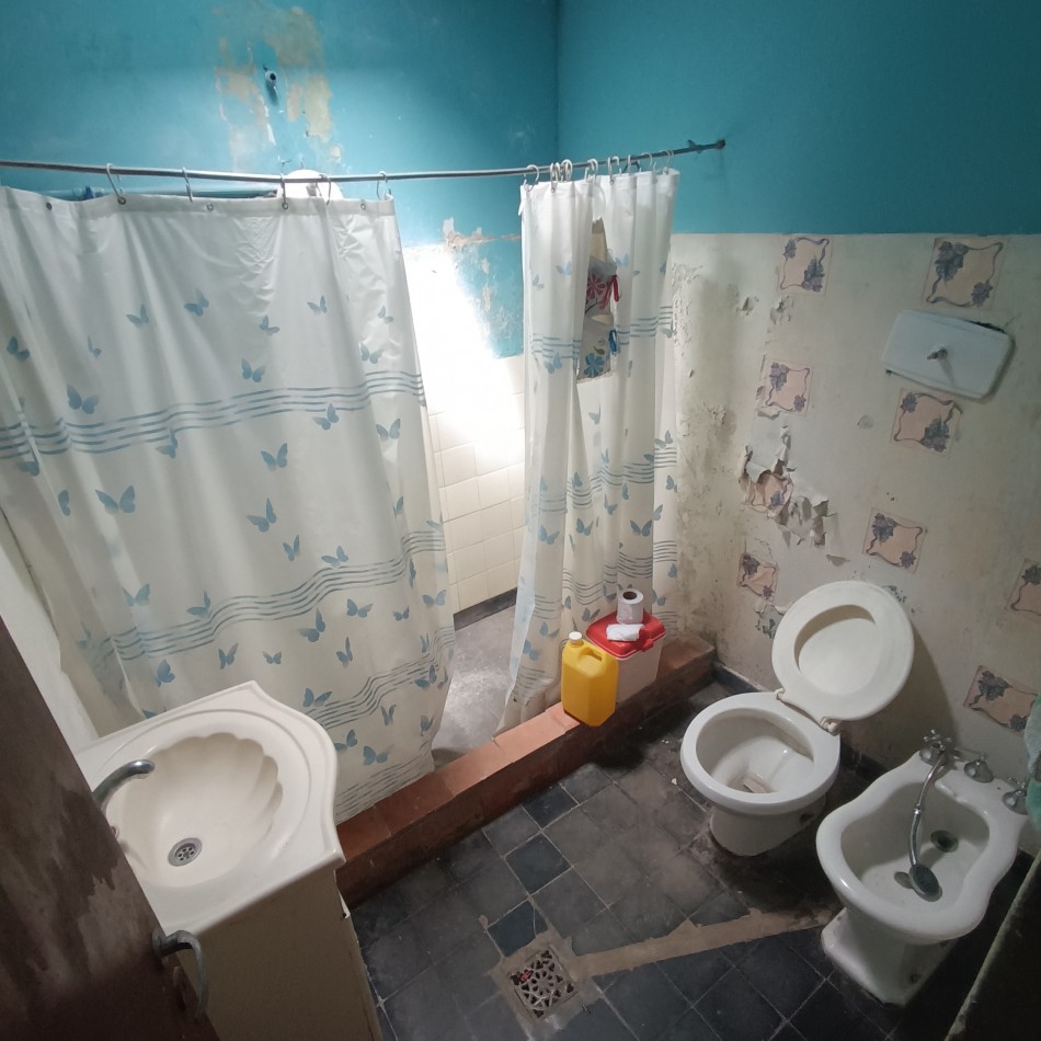SE VENDE CASA 2 DORMITORIOS