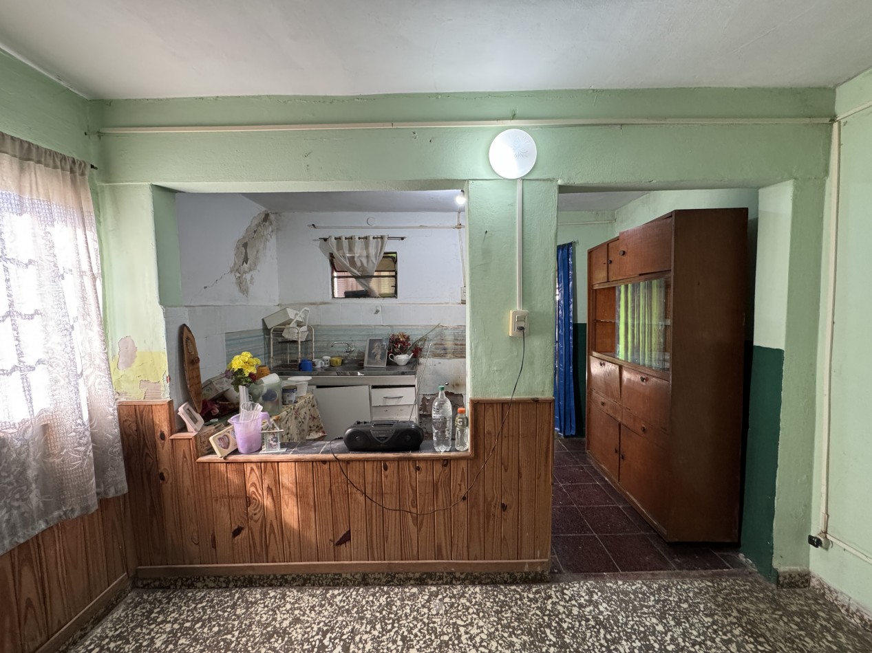 SE VENDE CASA 2 DORMITORIOS