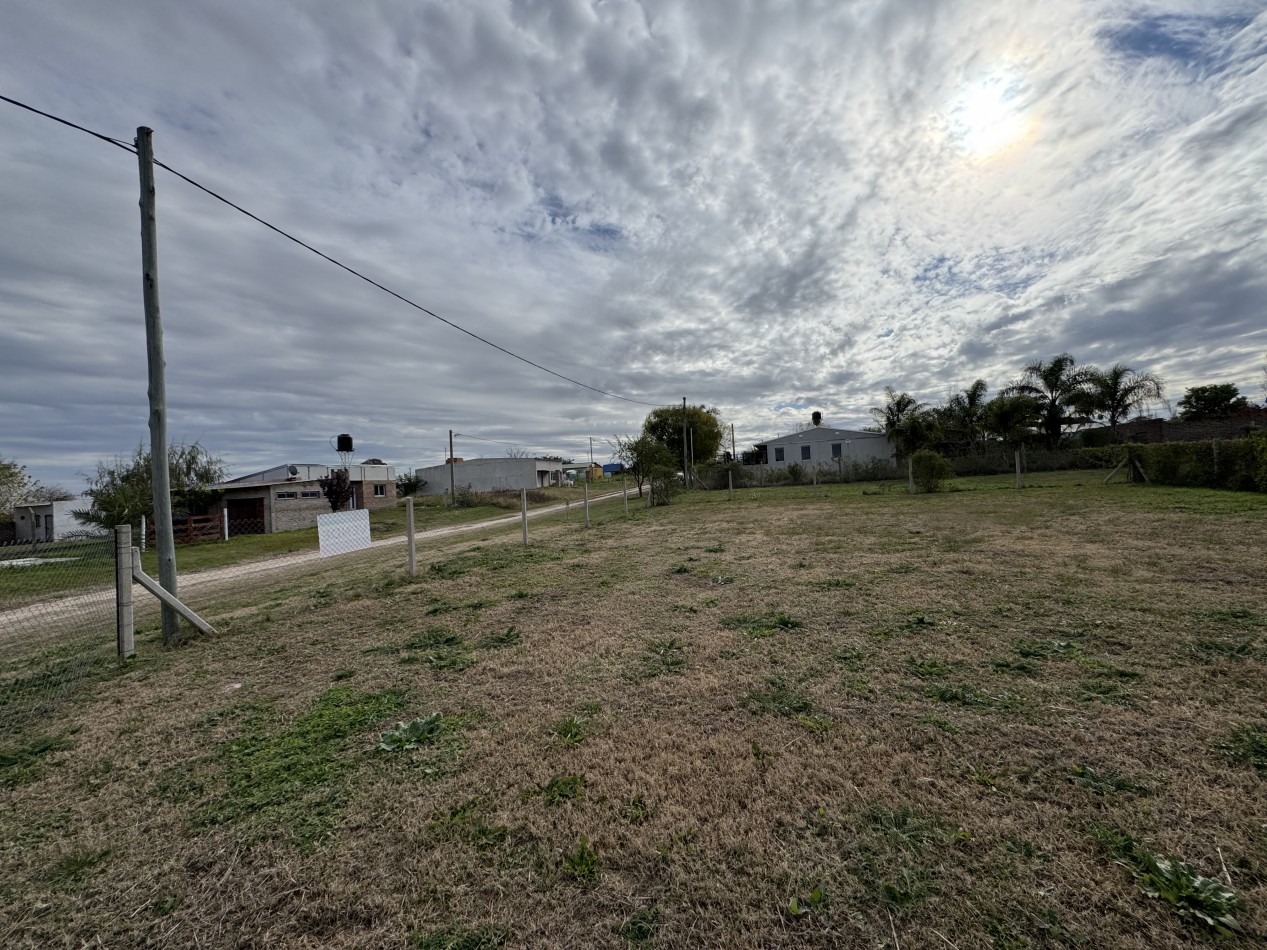 ¡Oportunidad en Alvear! Venta de 2 terrenos de 10x25 mts