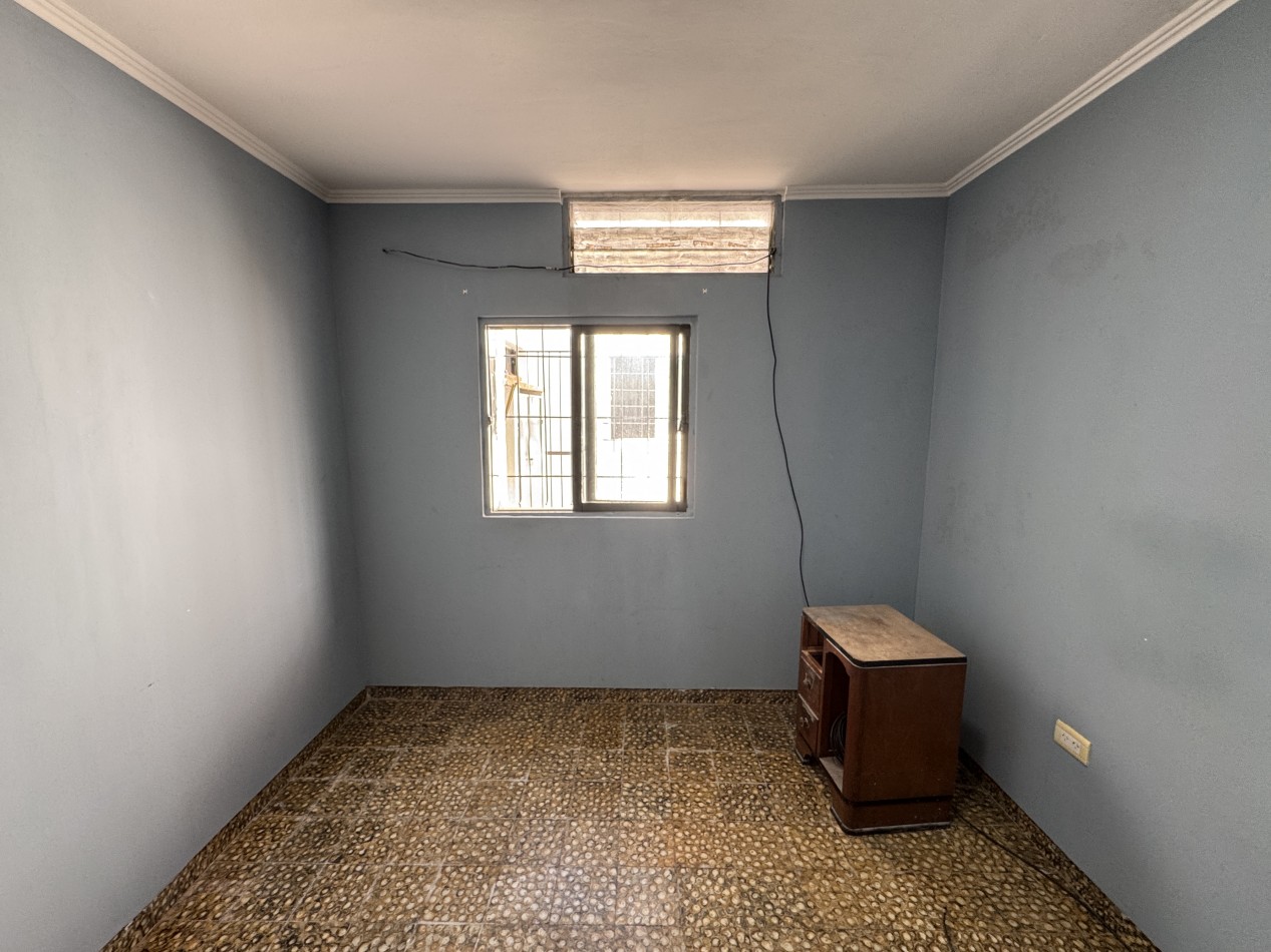 Casa en venta en zona Don Bosco y Diaz Velez - Dos viviendas ideales para familia e inversion