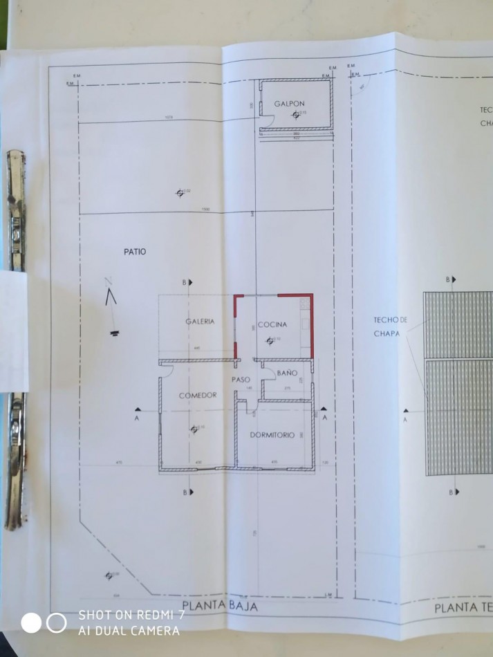 Casa de 2 dormitorios apta credito en esquina - Terreno amplio en Colonia Avellaneda