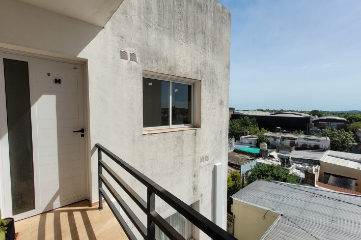 Alquiler departamento de 1 dormitorio - 3° piso por escalera en zona Churruarin, Parana