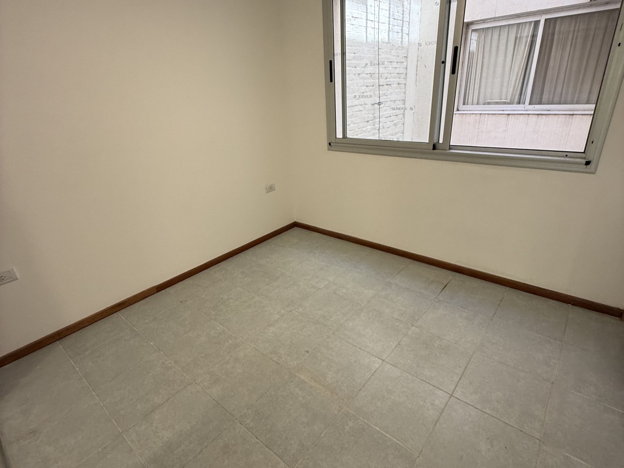 Alquiler departamento de 2 dormitorios con cochera - Zona Parque en Parana