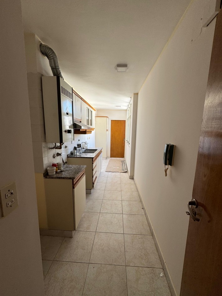 Alquiler departamento de 2 dormitorios con cochera - Zona Parque Urquiza en Parana