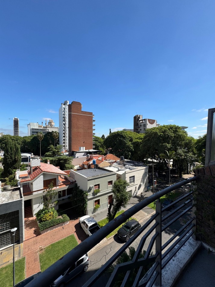 Alquiler departamento de 2 dormitorios con cochera - Zona Parque Urquiza en Parana