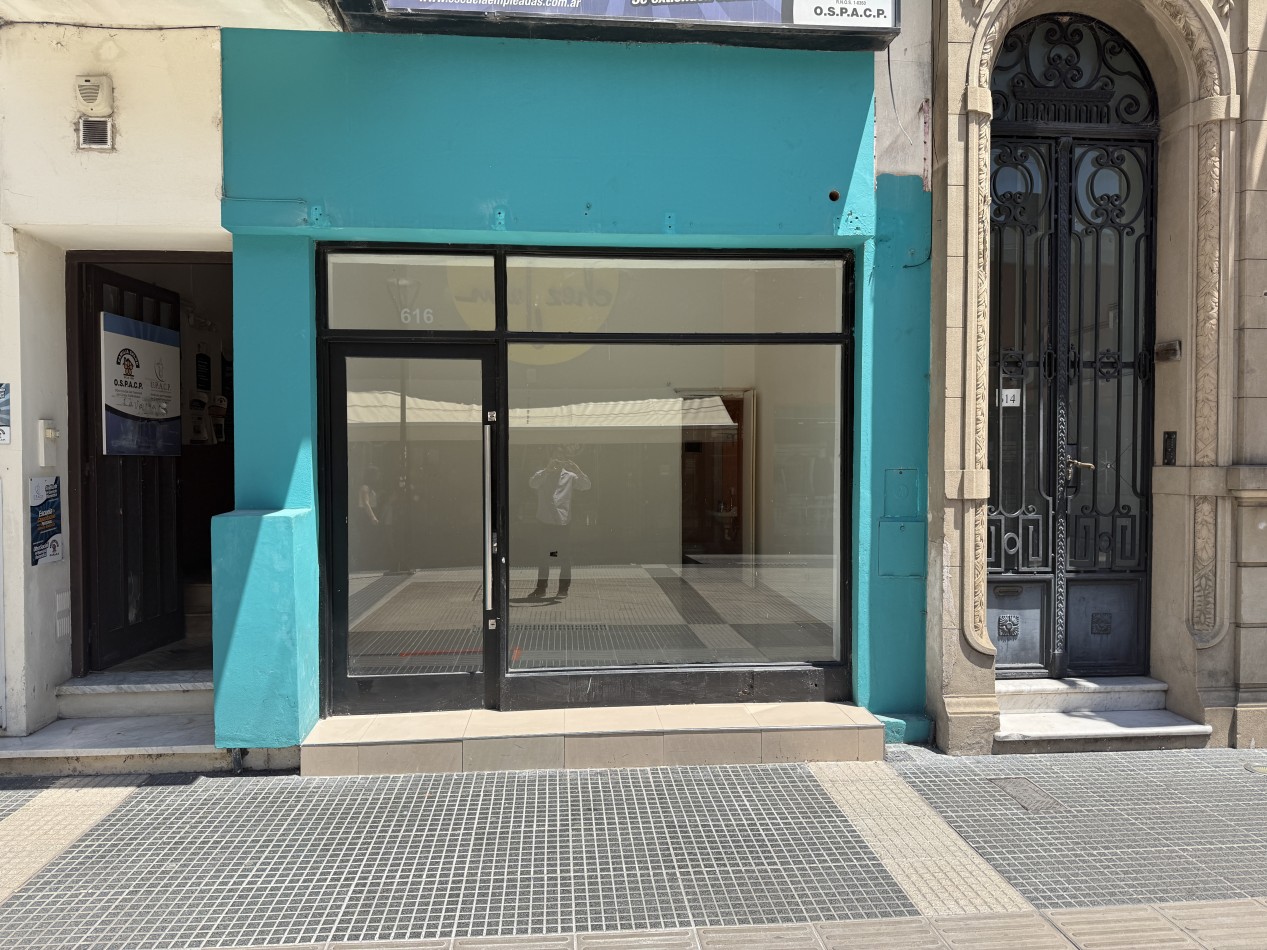 Alquiler local comercial en peatonal San Martin - Maxima visibilidad en Parana