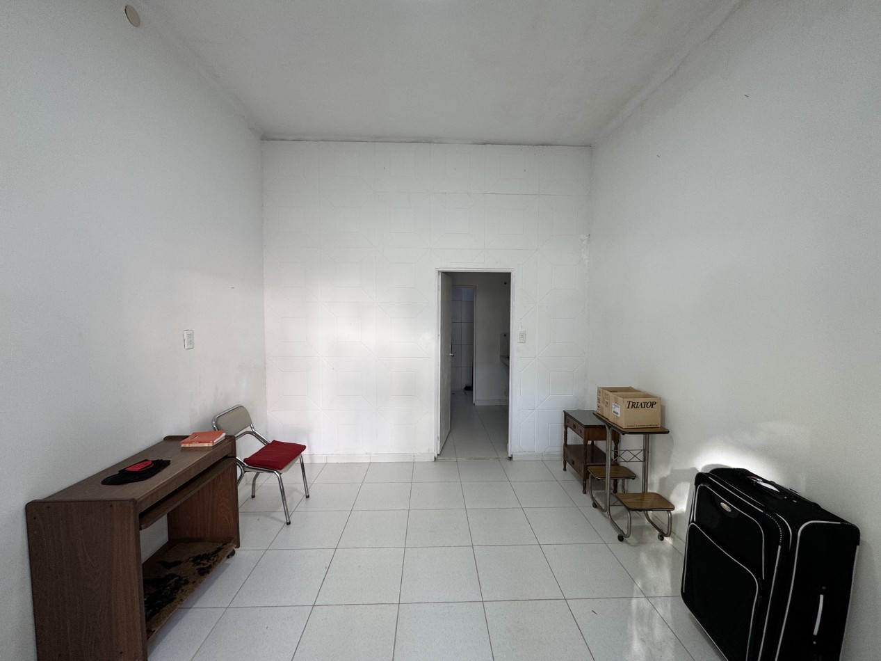 Departamento + local comercial - Ideal renta en zona Peron y Feliciano, Parana