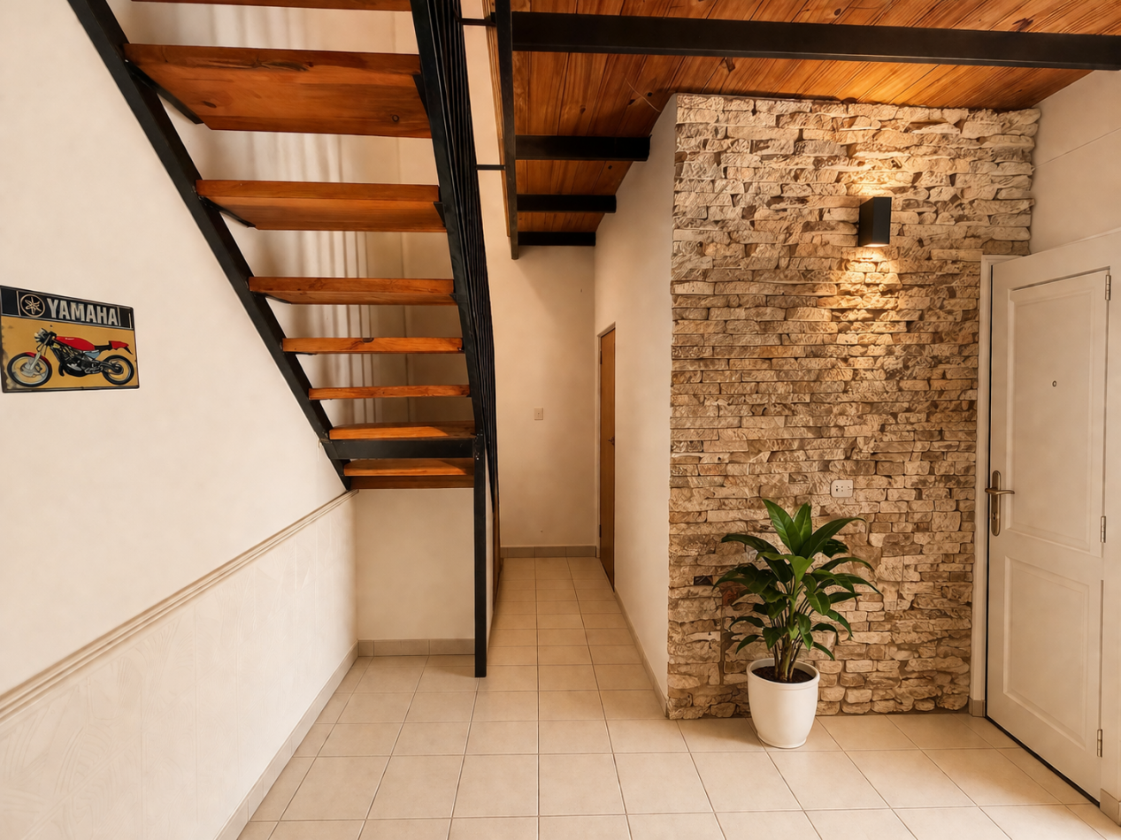 Duplex de 2 dormitorios apto credito hipotecario con patio y parrilla - Zona Enrique Mihura y Hernandarias en Parana