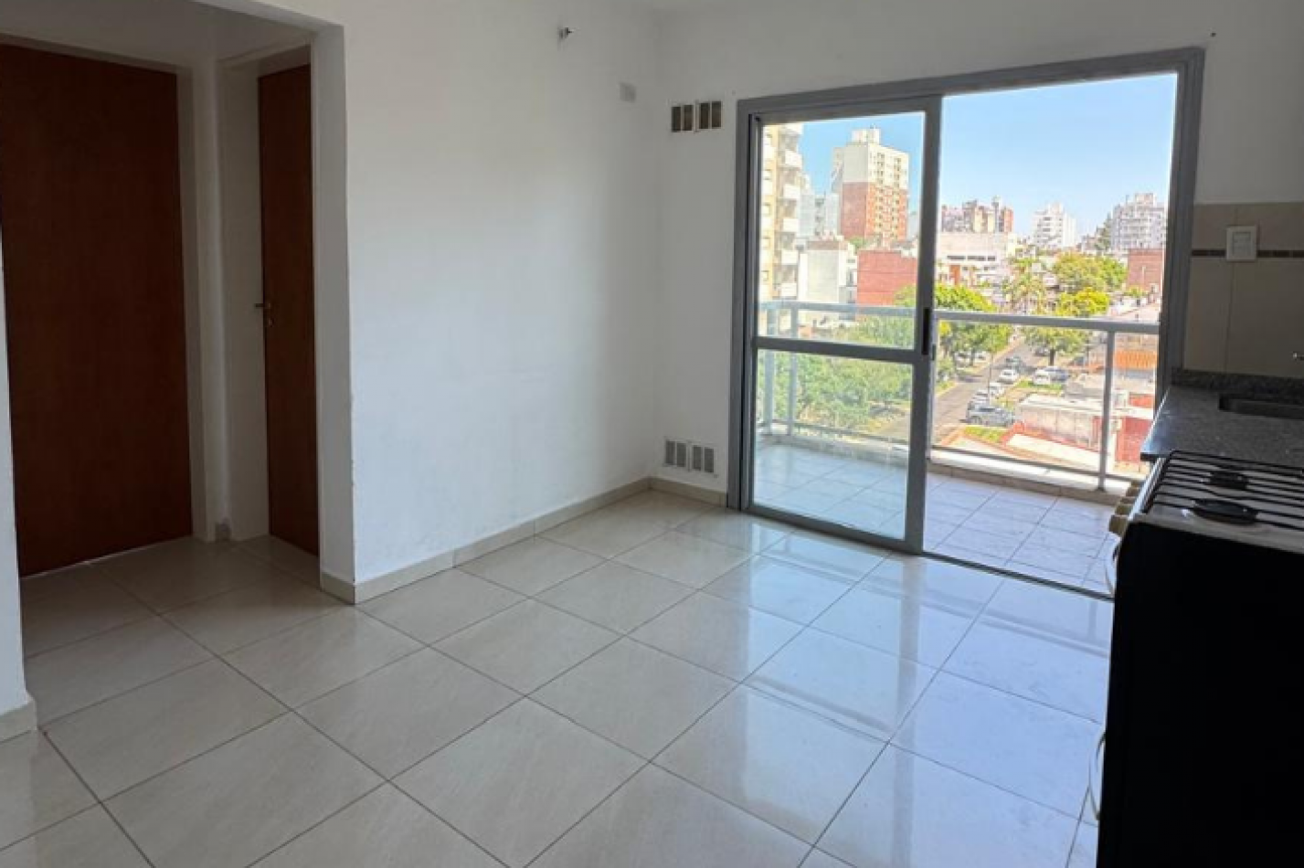 ALQUILER - Depto 1 dormitorio con balcon | Zona facultades - Rosario del Tala y La Rioja