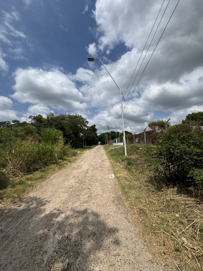 Terreno amplio de 4.155 m² en zona Paracao - Parana