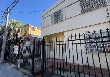 SE VENDE CASA ZONA ALTE. BROWN Y MANUEL CRESPO