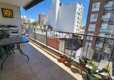 Departamento centrico de 3 dormitorios con balcon - 136 m² en Parana Centro