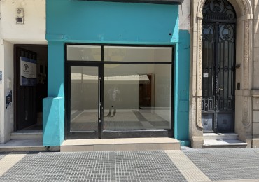 Alquiler local comercial en peatonal San Martin - Maxima visibilidad en Parana