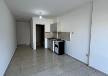 Alquiler monoambiente con balcon al frente - Zona Facultades en Parana